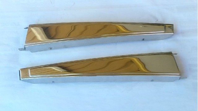 B Pillar Post Exterior Chrome Trim (Pair) No Plastic Trim 