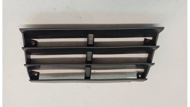 Front Spoiler Grille Duct Right Hand Front Front Spoiler Grille Duct Right Hand Front