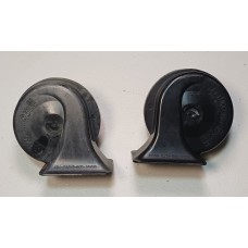 Car Horns Set of Left Hand & Right Hand Car Horns Set of Left Hand & Right Hand