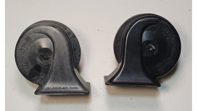Car Horns Set of Left Hand & Right Hand