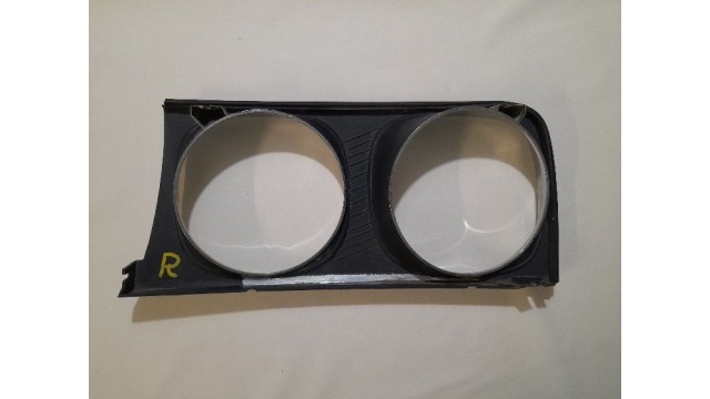 Headlamp Bezel Round RHF